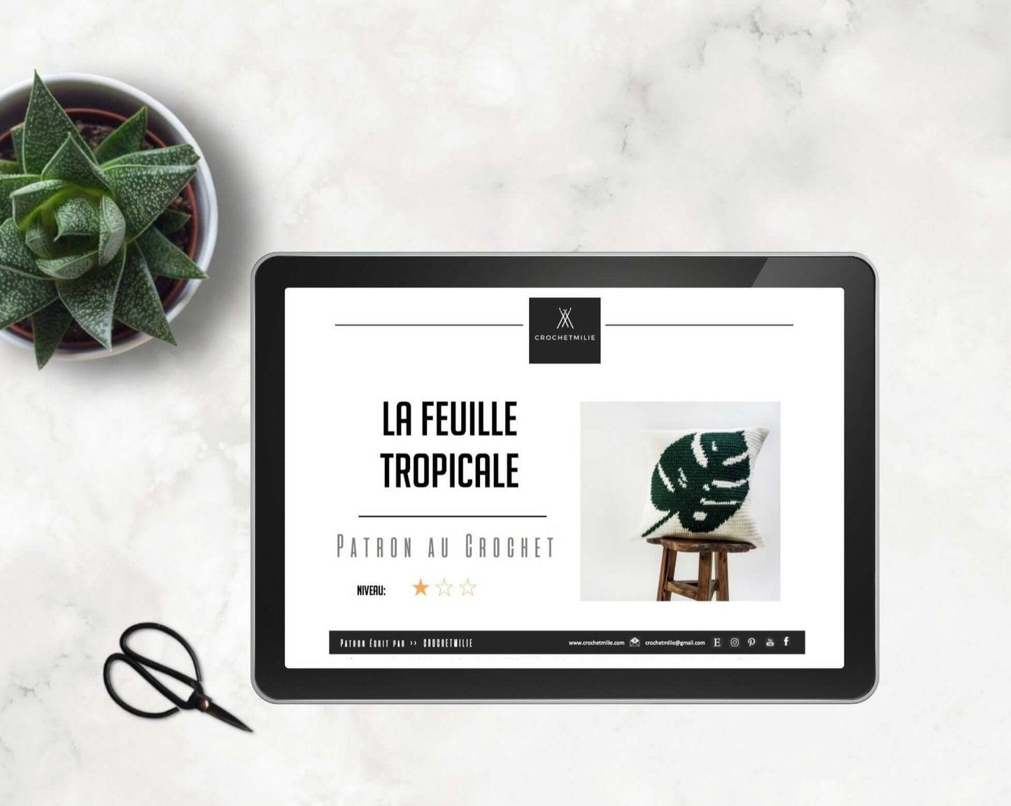 Patron au crochet - Coussin feuille tropicale - Crochetmilie