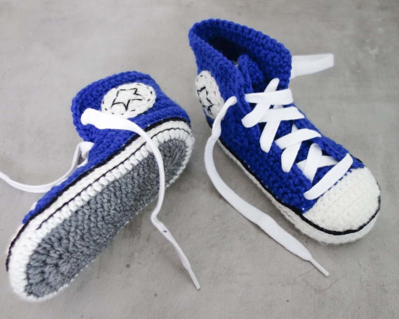 Patron au crochet - Souliers à la mode pour enfants - Crochetmilie