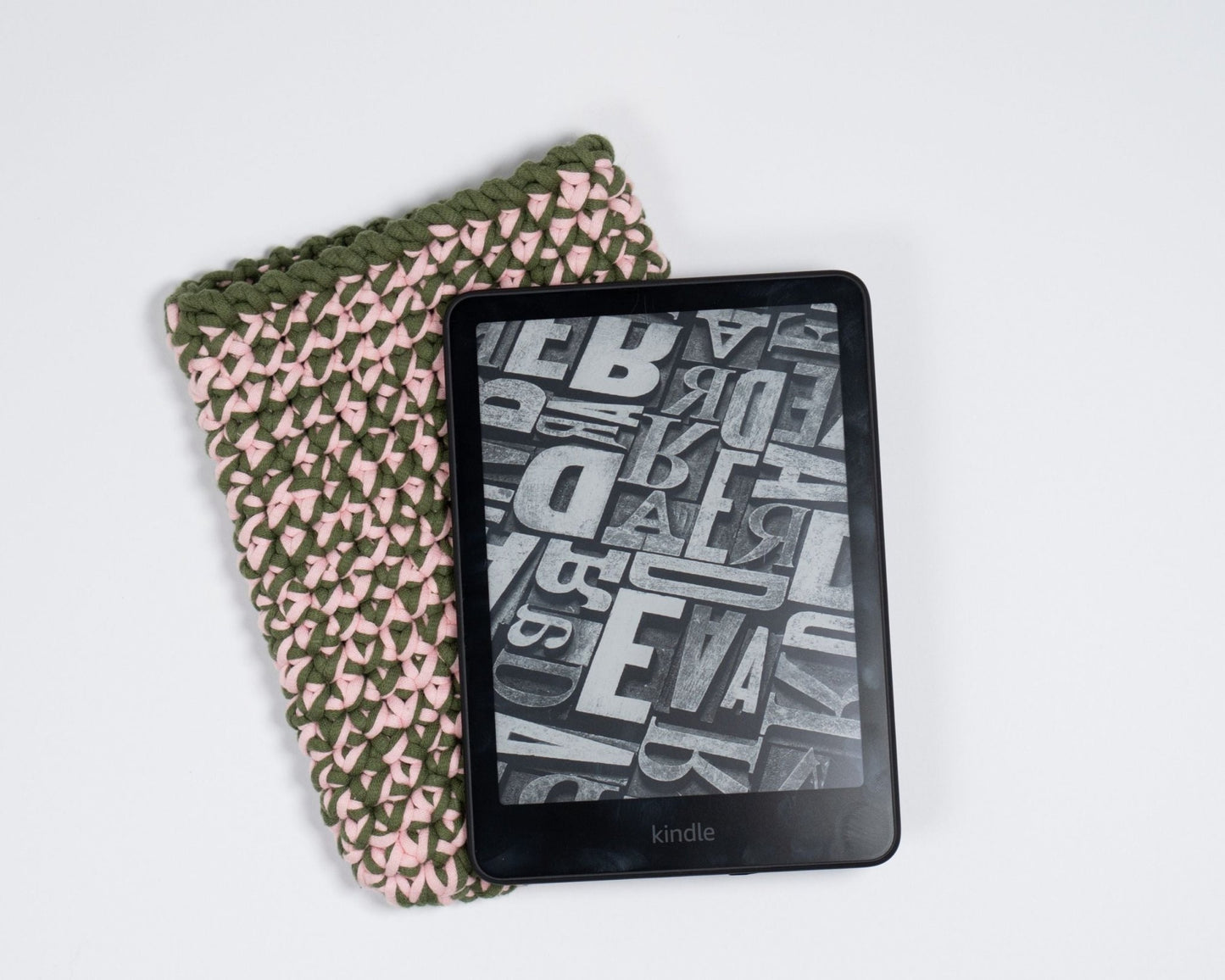 Patron au crochet - La pochette pratique - Crochetmilie