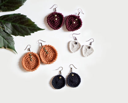 Patron au crochet - Les boucles d'oreilles boho - Crochetmilie